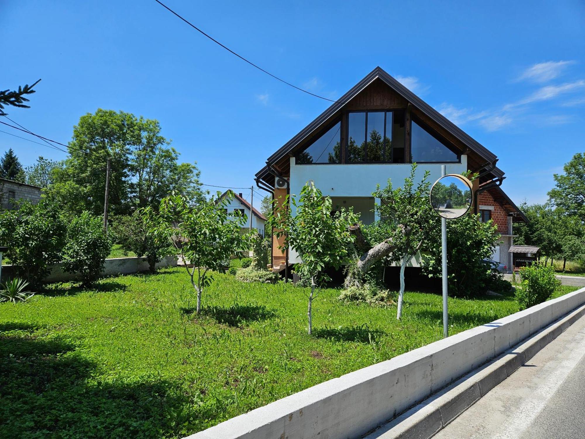 Apartment Majetic Gornji Vaganac Exterior photo